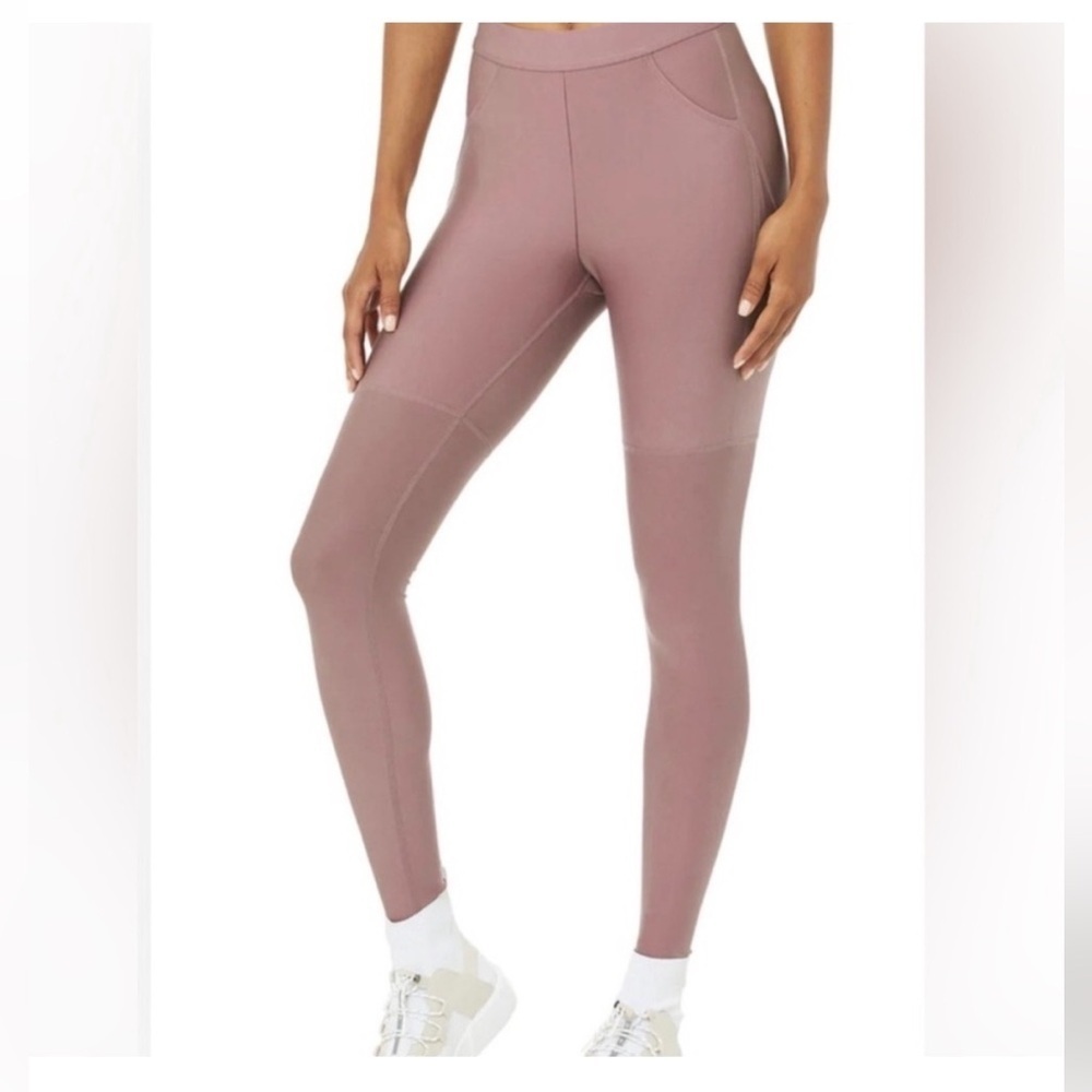ALO 4 Point Utility Yoga Women Woodrose Leggings - Size Large